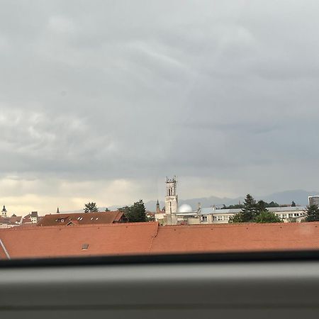 Azzurro Apartment Sibiu Eksteriør billede